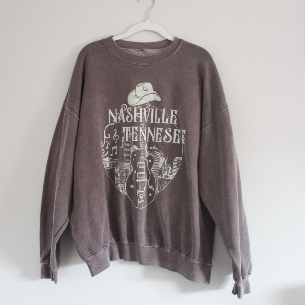 Nashville Tennessee Graphic Crewneck
